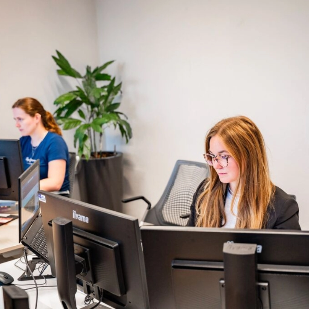 Sfeerbeeld samenwerken Visuals with content leftright 800 800 px 1